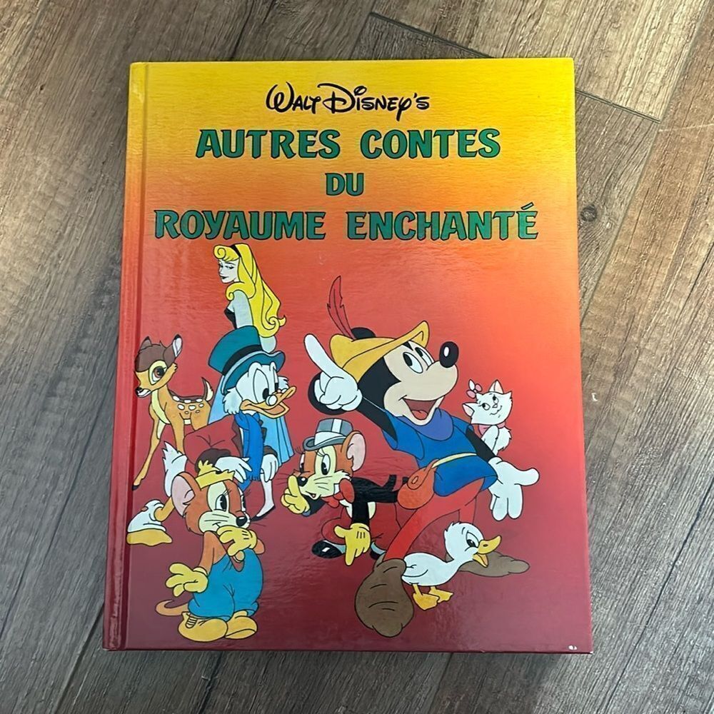 DISNEY AUTRES CONTES DU ROYAUME ENCHANTÉ